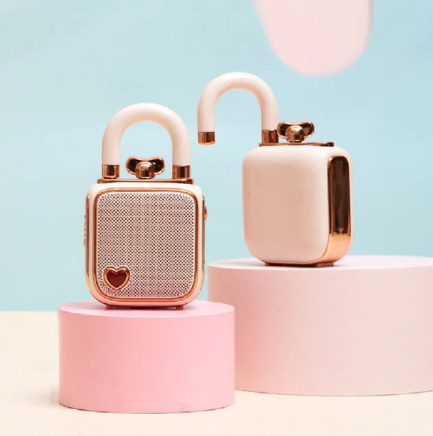 Rosie Tune Mini Lock Speaker